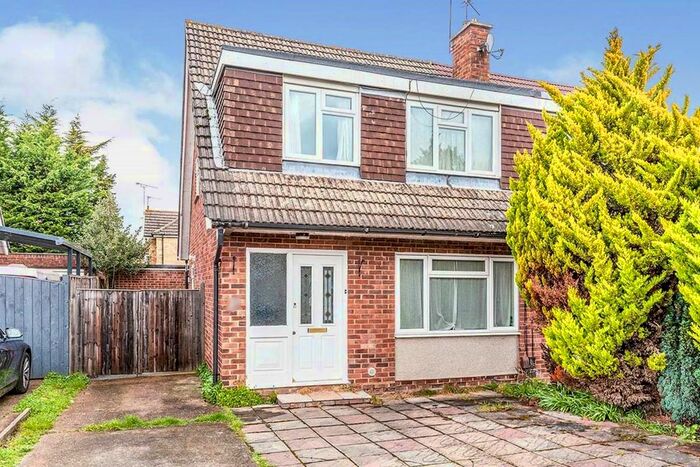 5 Bedroom Semi-Detached House To Rent In Moore Grove Crescent, Egham, Surrey, TW20