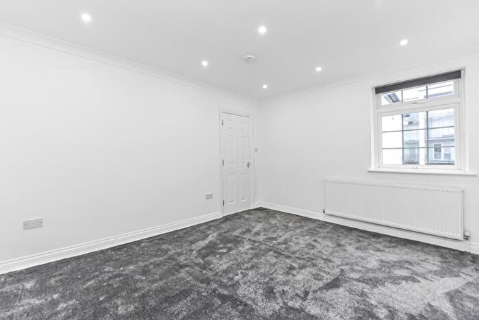 1 Bedroom Flat To Rent In Flat, High Road Wembley, HA9