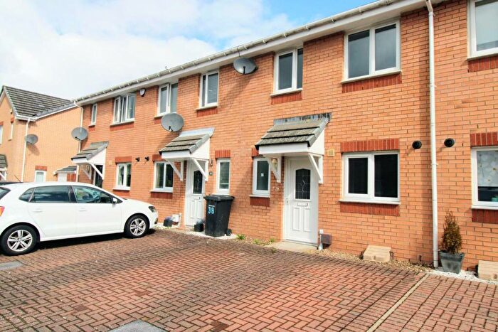 2 Bedroom Terraced House To Rent In Ivy Gardens, Paisley, PA1