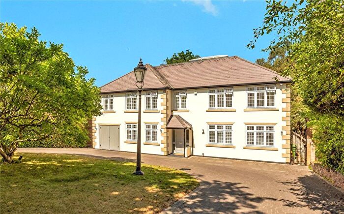 5 Bedroom Detached House For Sale In Stone Road, Bromley, Kent, BR2