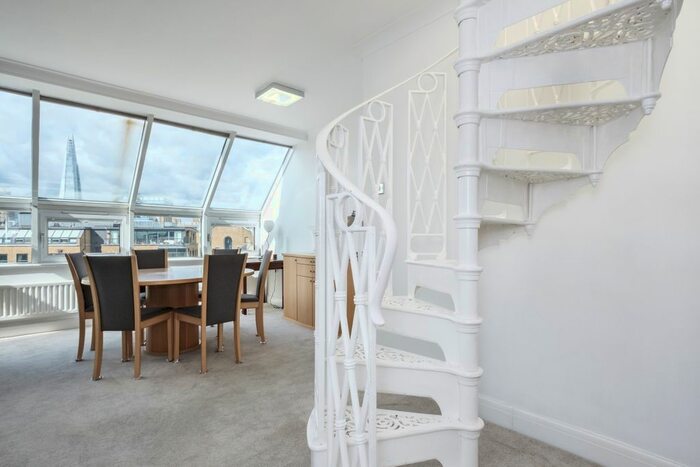 2 Bedroom Flat To Rent In Providence Square, London, SE1