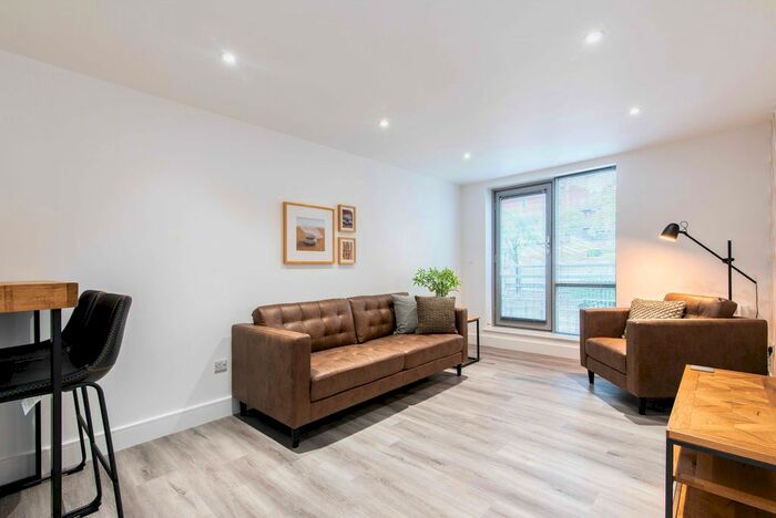 2 Bedroom Flat To Rent In Upper College Street, Block E, Nottingham, NG1