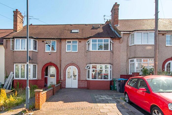 4 Bedroom Terraced House For Sale In Walton Close, Dollis Hill, London, NW2