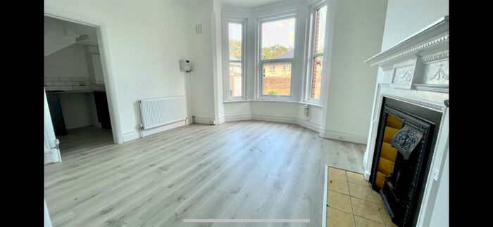 Studio To Rent In Crabton Close Road, Bournemouth, #, BH5