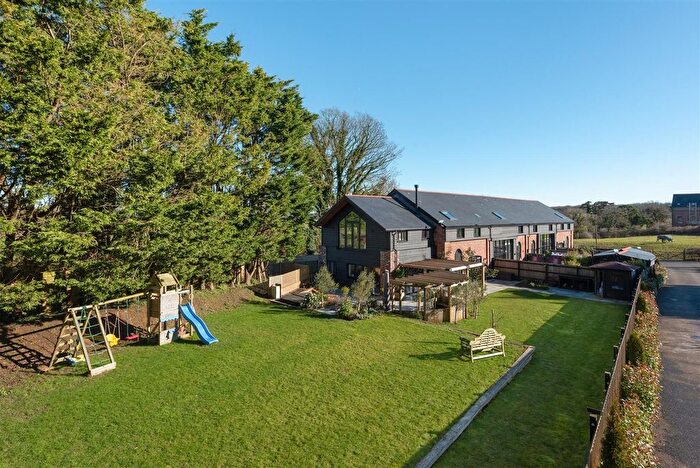 4 Bedroom End Terrace House For Sale In Singledge Lane, Coldred, Dover, CT15