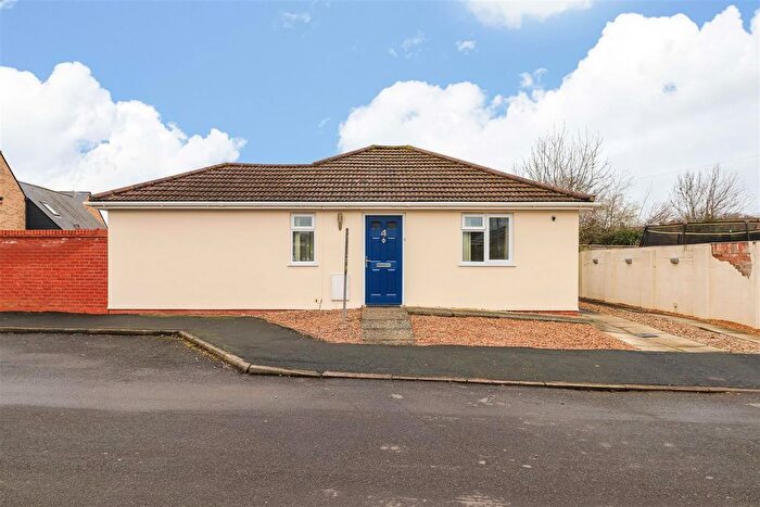 2 Bedroom Detached Bungalow To Rent In Badcock Road, Haslingfield, CB23