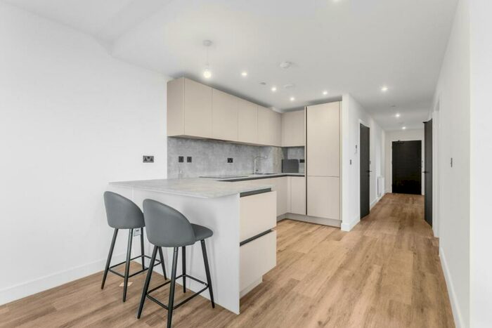 2 Bedroom Apartment To Rent In The Regent, Shadwell Street, B4