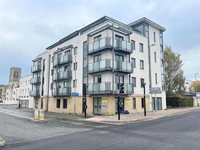 1 Bedroom Flat For Sale In Town Centre, Cheltenham, GL52