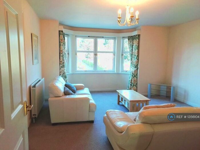 2 Bedroom Flat To Rent In Albury Mansions, Aberdeen, AB11