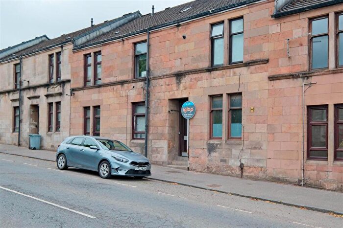 1 Bedroom Apartment To Rent In Low Waters Rd, Flat /, Hamilton, ML3