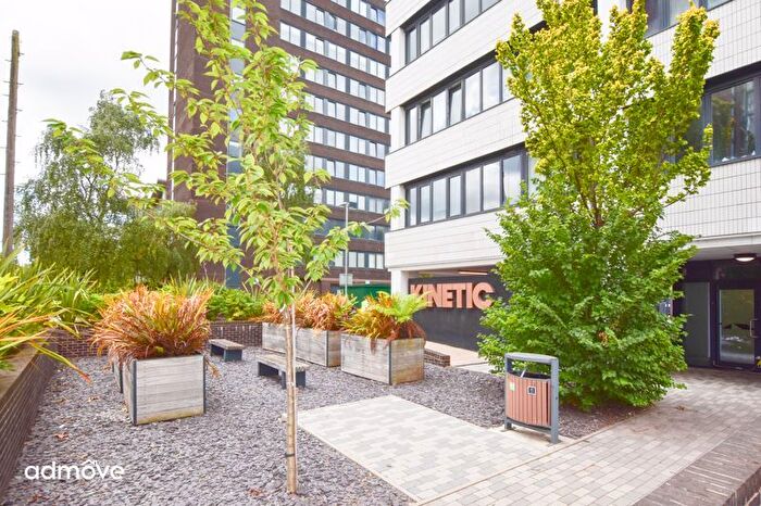 1 Bedroom Flat To Rent In Kinetic, - Talbot Road, Manchester, M16