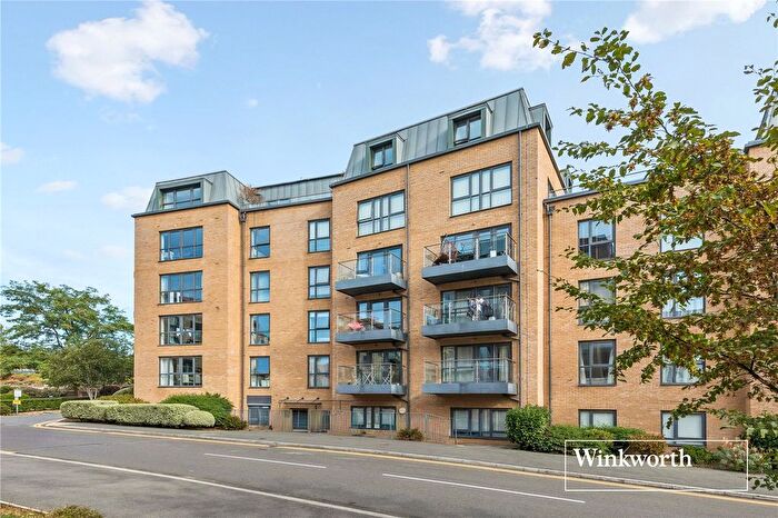 1 Bedroom Flat For Sale In Royal Engineers Way, Mill Hill East, London, NW7