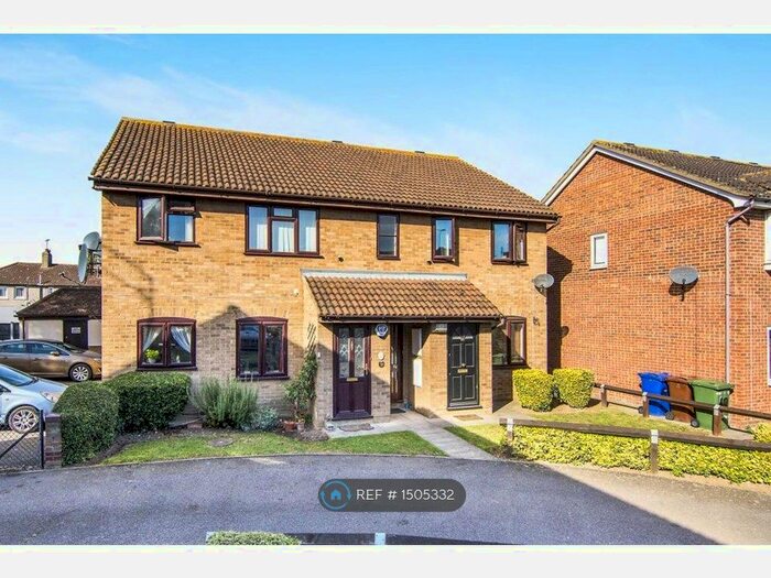 1 Bedroom Flat To Rent In Burns Place, Tilbury, RM18