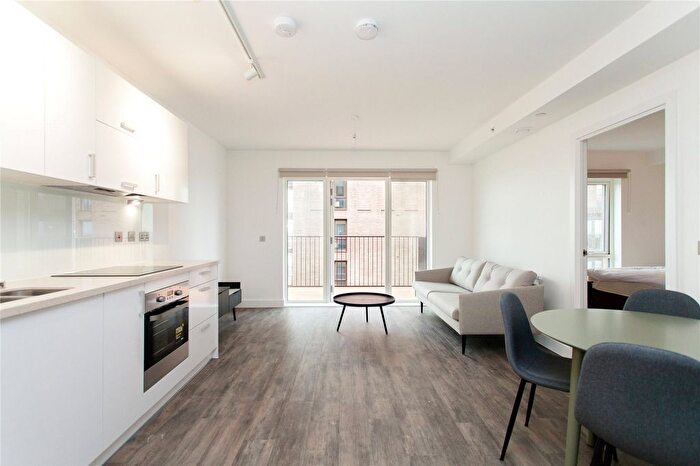 1 Bedroom Flat To Rent In Adlay Apartments, Millet Place, E16