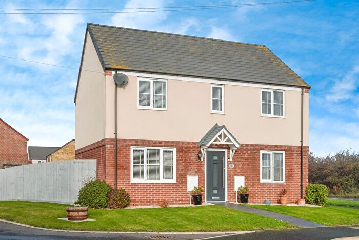 4 Bedroom Detached House For Sale In Yarmouth Road, Ormesby, Great Yarmouth, NR29