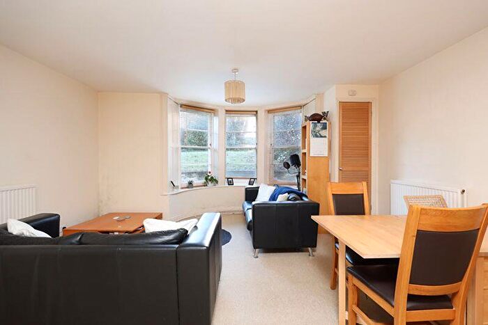 1 Bedroom Apartment For Sale In Apsley Road | Clifton, BS8