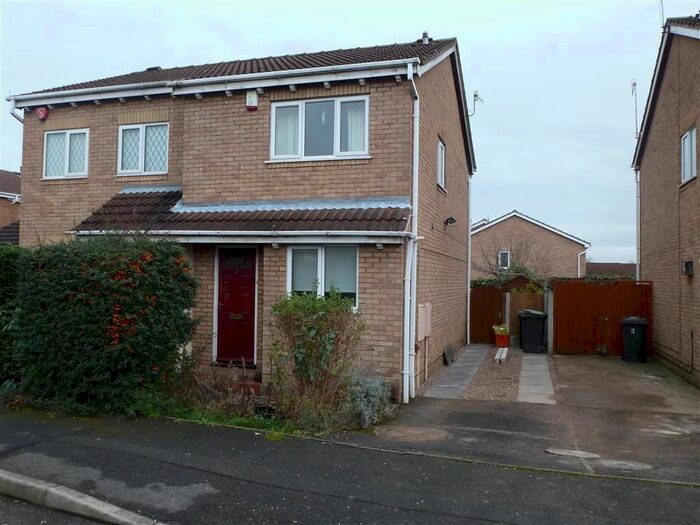 3 Bedroom Property To Rent In Goodman Close, Giltbrook, Nottingham, NG16