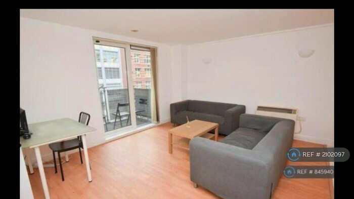 2 Bedroom Flat To Rent In Whitworth Street West, Manchester, M1