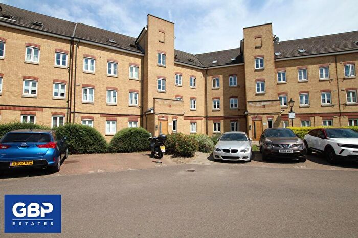 2 Bedroom Flat To Rent In Kidman Close, Gidea Park, RM2