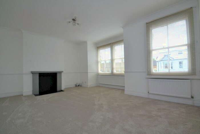2 Bedroom Flat To Rent In Springbank Road, London SE13