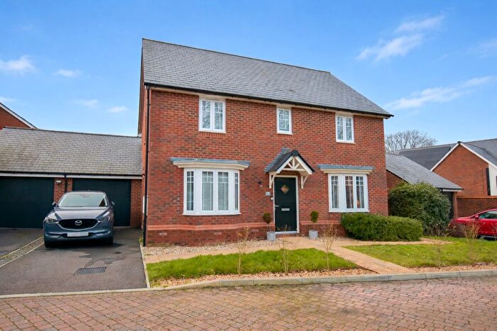 4 Bedroom Detached House For Sale In Augers Crescent, Bexhill-On-Sea, TN39