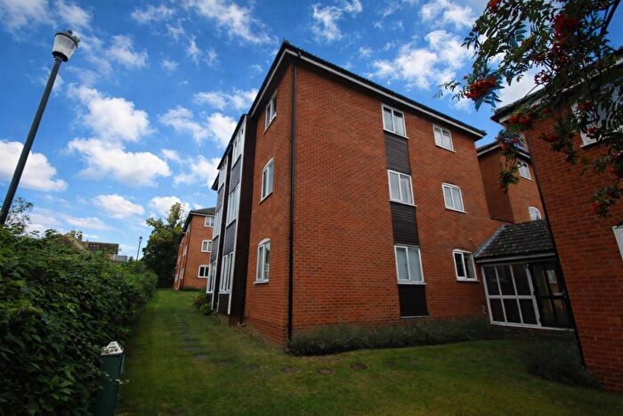 2 Bedroom Apartment To Rent In St Andrews Court, Bury St Edmunds, IP33