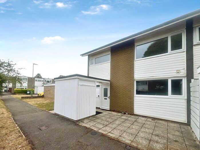 3 Bedroom End Of Terrace House To Rent In Millard Close, Basingstoke, RG21
