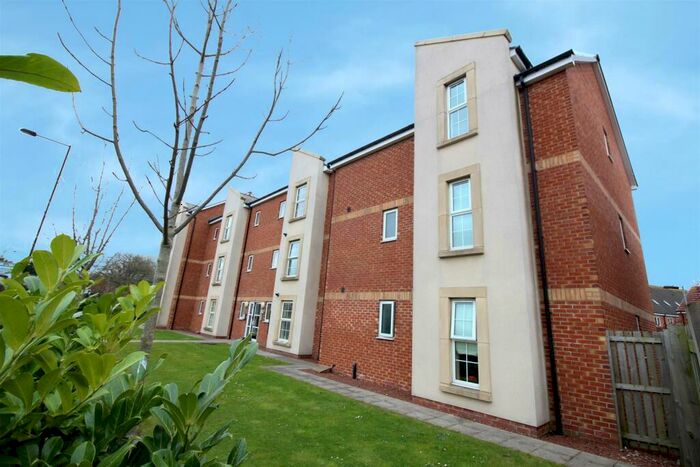 2 Bedroom Apartment To Rent In Derwent House, Ponteland Road, Newcastle Upon Tyne, NE5