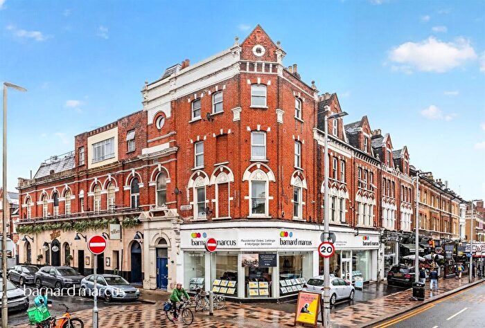 1 Bedroom Flat For Sale In Lavender Hill, London, SW11