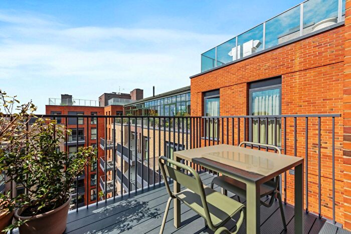 3 Bedroom Flat To Rent In The Sessile, Ashley Road, London, N17