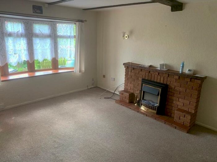 3 Bedroom Terraced House To Rent In Monmouth Road, B32