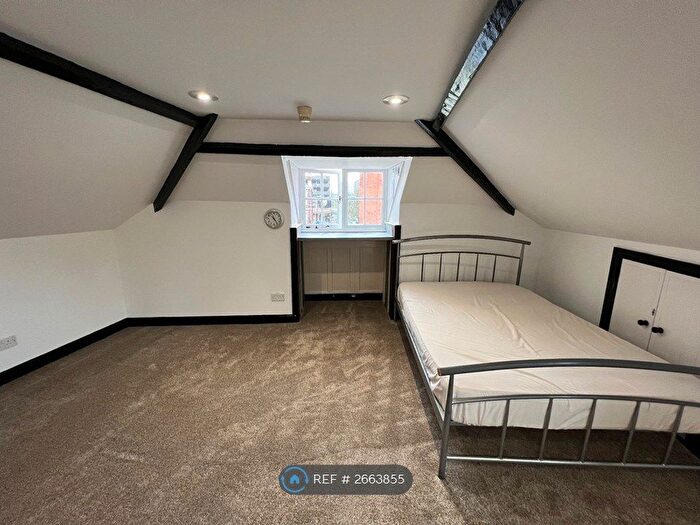 Studio To Rent In Grimston Street, Hull, HU1