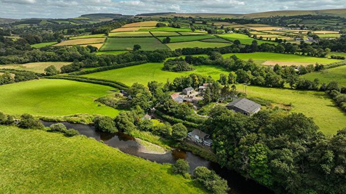 3 Bedroom Detached House For Sale In Pontydolau, Maesycrugiau, Pencader, SA39