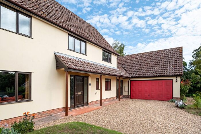4 Bedroom Detached House For Sale In Low Road, Debenham, Stowmarket, IP14