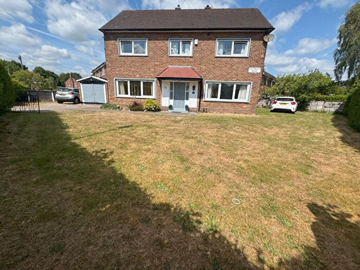 4 Bedroom Detached House For Sale In Falterley Road, Northern Moor, Manchester, M23