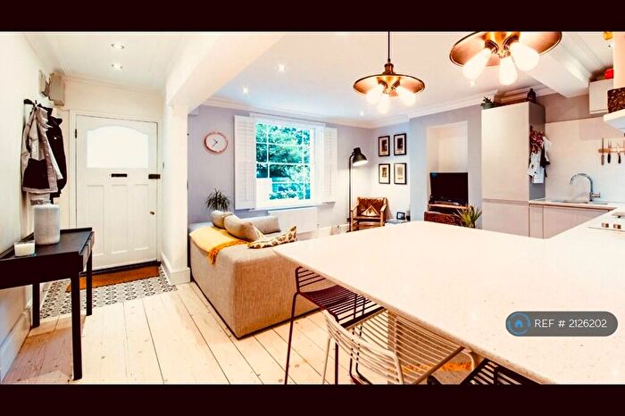 1 Bedroom Flat To Rent In Belsize Park, London, NW5