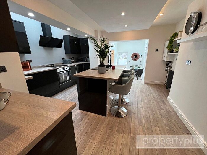 3 Bedroom Terraced House For Sale In George Street, Tonypandy, Rhondda Cynon Taff, CF40