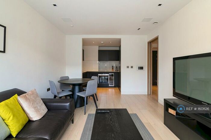 1 Bedroom Flat To Rent In Barbican, London, EC2Y