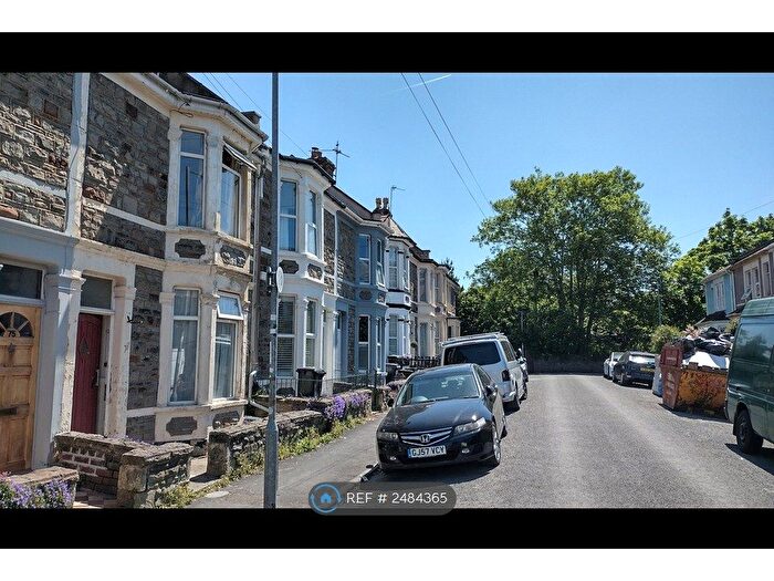 3 Bedroom Terraced House To Rent In Carlyle Road, Bristol, BS5