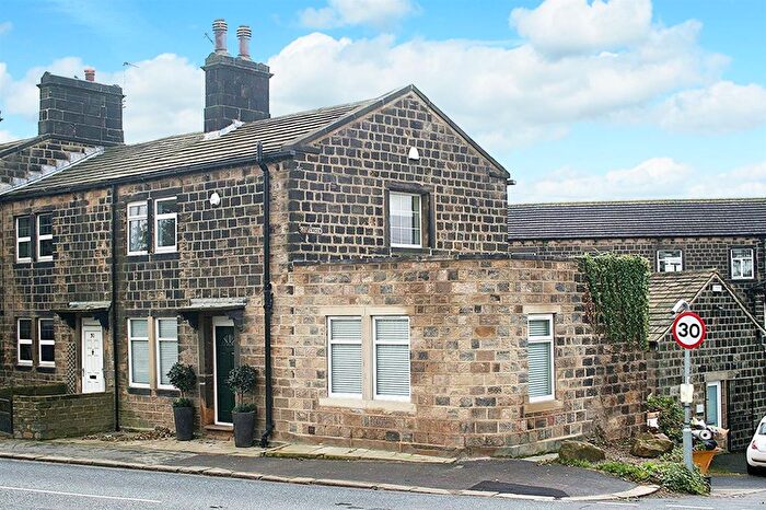 3 Bedroom End Terrace House For Sale In Leeds Road, Rawdon, Leeds, West Yorkshire, LS19