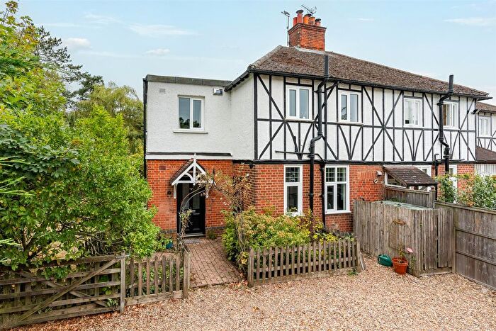 3 Bedroom Semi-Detached House For Sale In Stockings Lane, Little Berkhamstead, Hertford, SG13