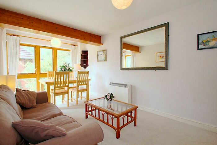 2 Bedroom Maisonette To Rent In Varsity Place, John Towle Close, OX1