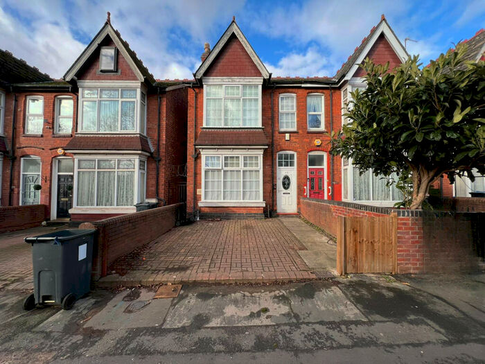 6 Bedroom Terraced House To Rent In City Road, Birmingham, B16