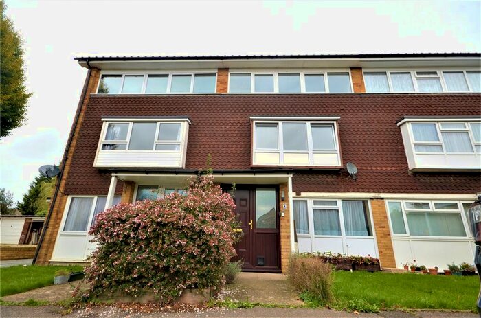 2 Bedroom Maisonette To Rent In Merstham, Redhill, Surrey, RH1