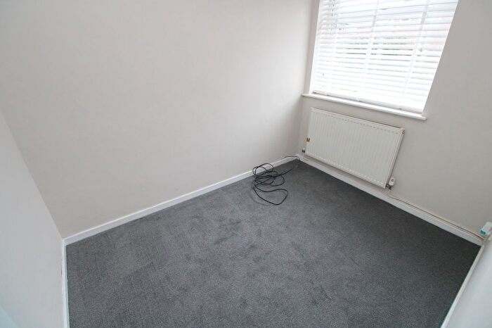 2 Bedroom Flat To Rent In Lon Brynli, Prestatyn, Denbighshire, LL19