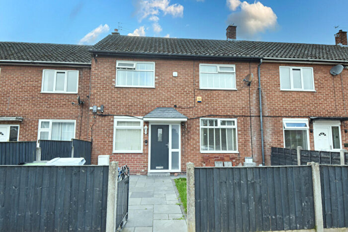 4 Bedroom Terraced House For Sale In Erskine Road, Partington, M31