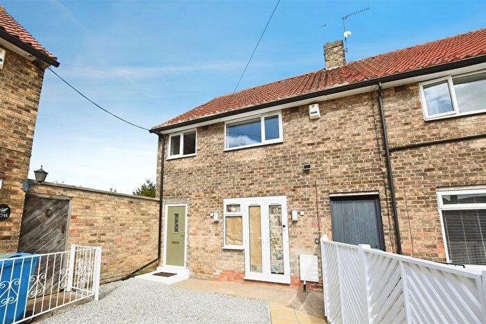 3 Bedroom End Of Terrace House For Sale In Wansbeck Road, Hull, HU8