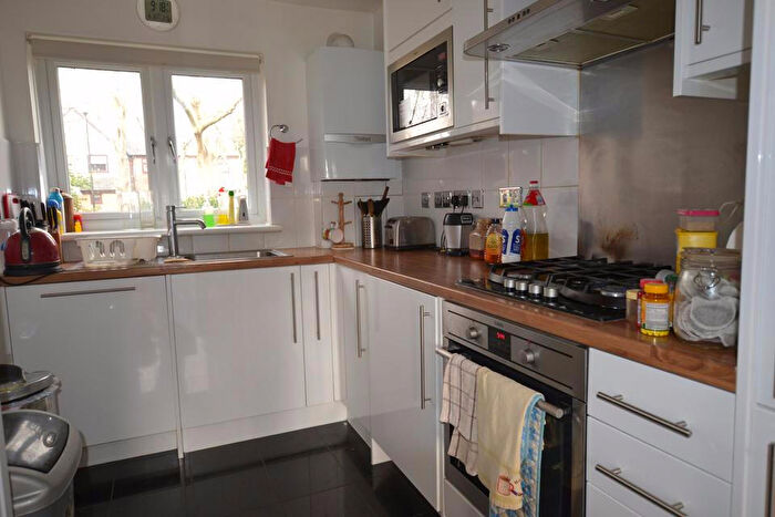 3 Bedroom Terraced House To Rent In Canada Water, London, SE16