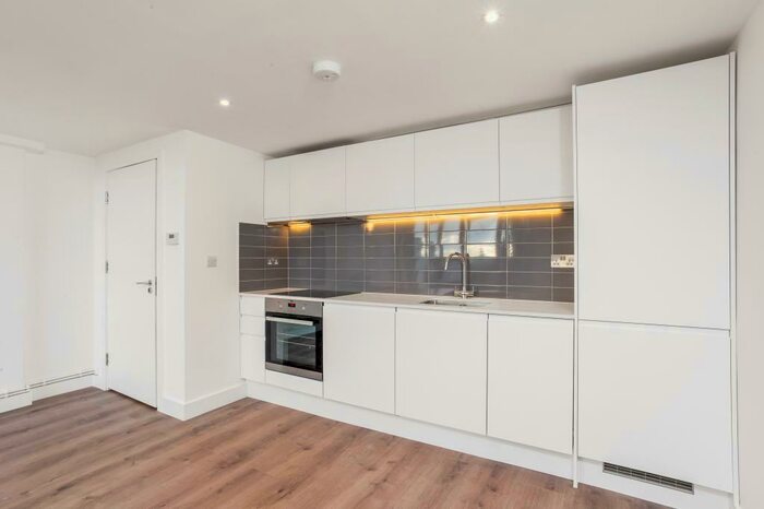 1 Bedroom Apartment To Rent In London, E8