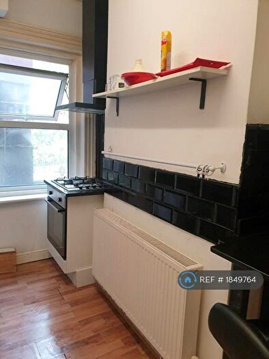 1 Bedroom Flat To Rent In Springbank Road, London, SE13